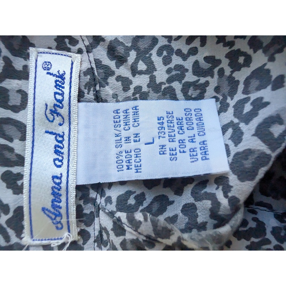 Anna and Frank Womens Gray Leopard Print 100% Silk Short Sleeve Blouse Large - Picture 4 of 5